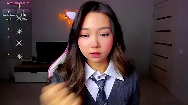 Unleash your urge for fetish cams livestreamers with our pick of steaming hot models, versed in the art of seduction and indulgence.