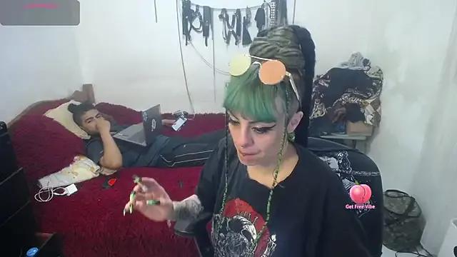 Unleash your urge for fetish cams livestreamers with our pick of steaming hot models, versed in the art of seduction and indulgence.