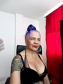 freyadevil333 from StripChat is Freechat