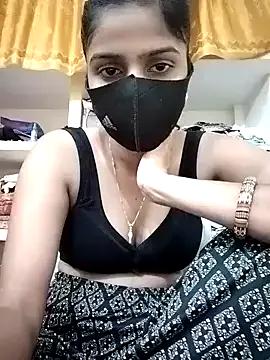 fuungirl38 from StripChat is Freechat