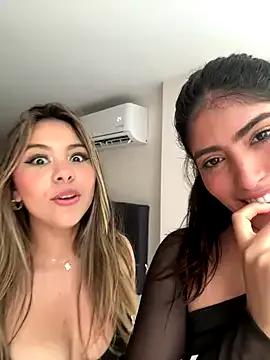 Unleash your urge for fetish cams livestreamers with our pick of steaming hot models, versed in the art of seduction and indulgence.