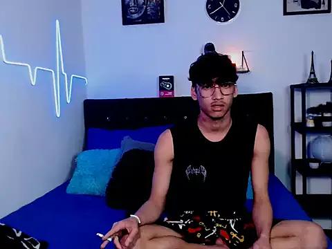 Unleash your urge for fetish cams livestreamers with our pick of steaming hot models, versed in the art of seduction and indulgence.