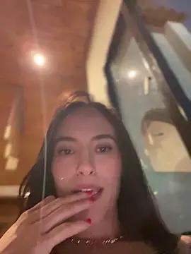 Unleash your urge for fetish cams livestreamers with our pick of steaming hot models, versed in the art of seduction and indulgence.