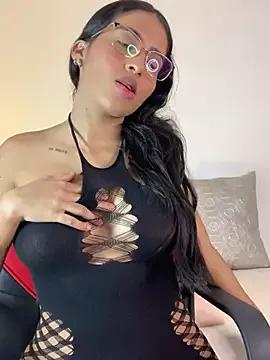 Unleash your urge for fetish cams livestreamers with our pick of steaming hot models, versed in the art of seduction and indulgence.