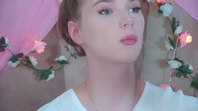 GentleRossi from StripChat is Freechat