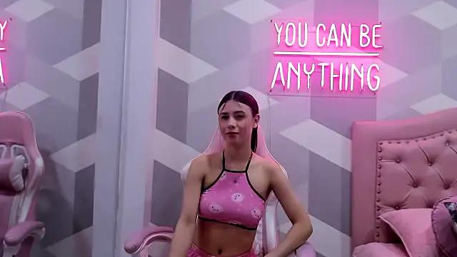 Unleash your urge for fetish cams livestreamers with our pick of steaming hot models, versed in the art of seduction and indulgence.