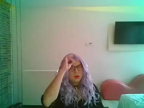 Photos of GigiSorrento from StripChat is Freechat