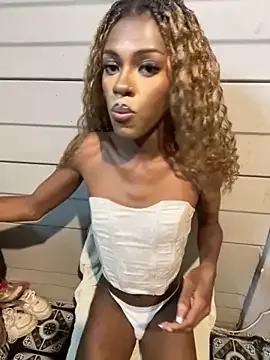 Unleash your urge for fetish cams livestreamers with our pick of steaming hot models, versed in the art of seduction and indulgence.