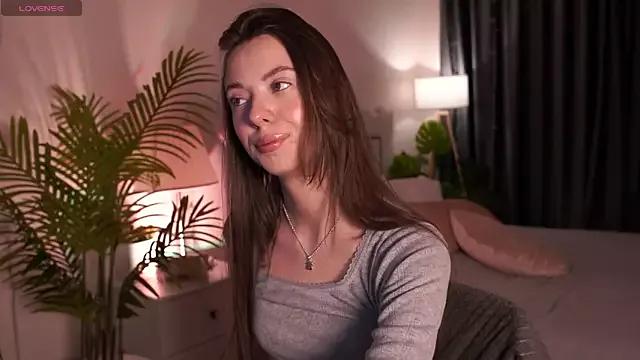 Goldy_Grace_ from StripChat is Freechat
