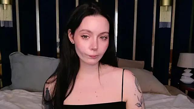 Goldy_Stark from StripChat is Freechat