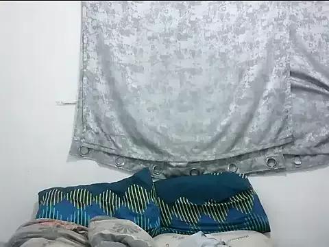 GORGEOUSLIPS from StripChat is Freechat