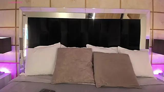 GretaVelvet from StripChat is Freechat