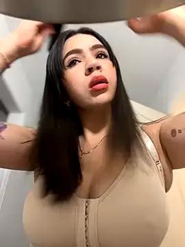 Unleash your urge for fetish cams livestreamers with our pick of steaming hot models, versed in the art of seduction and indulgence.