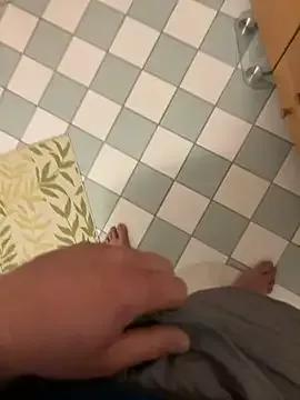 gtut69 from StripChat