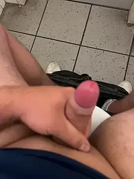 gtut69 from StripChat