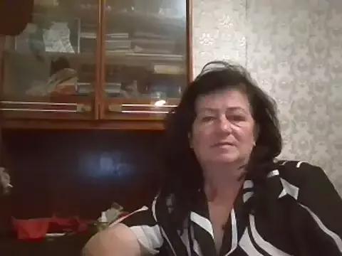 GypsiQueen2 from StripChat is Freechat