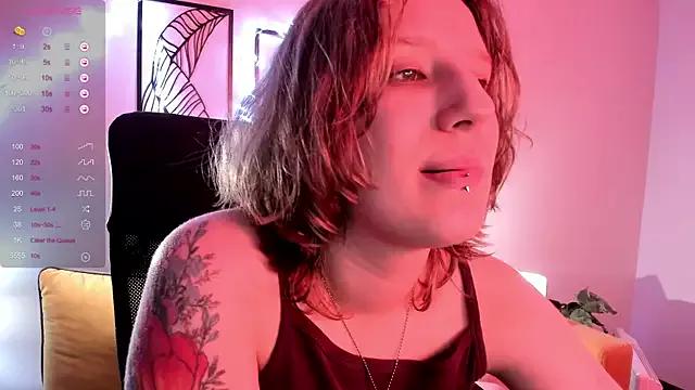 Hailey_Foxy from StripChat is Freechat