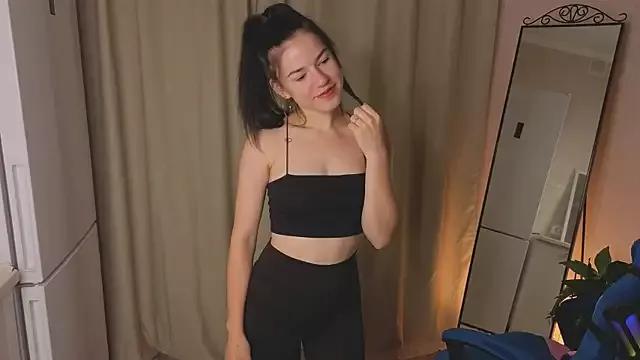 HalfPint_Babe from StripChat is Freechat