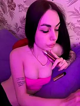 Unleash your urge for fetish cams livestreamers with our pick of steaming hot models, versed in the art of seduction and indulgence.