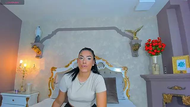 Unleash your urge for fetish cams livestreamers with our pick of steaming hot models, versed in the art of seduction and indulgence.