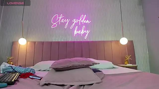 Unleash your urge for fetish cams livestreamers with our pick of steaming hot models, versed in the art of seduction and indulgence.