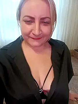 HannaApple from StripChat is Freechat