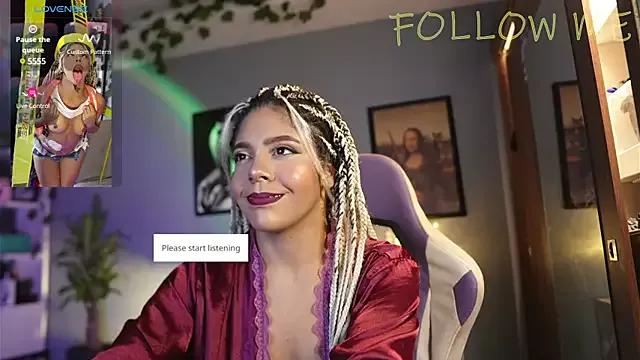 Unleash your urge for fetish cams livestreamers with our pick of steaming hot models, versed in the art of seduction and indulgence.