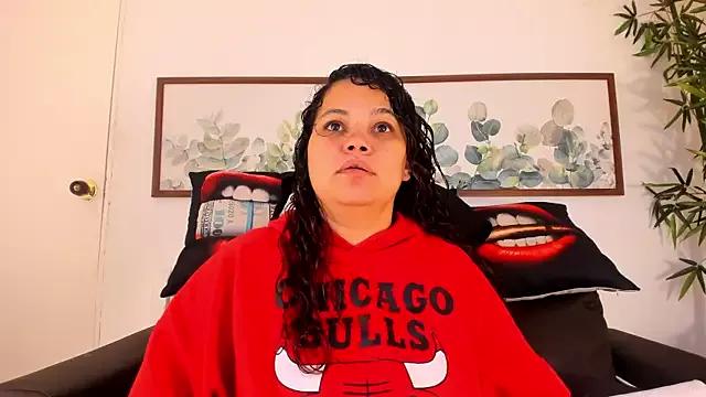 HannaGray_1 from StripChat is Freechat