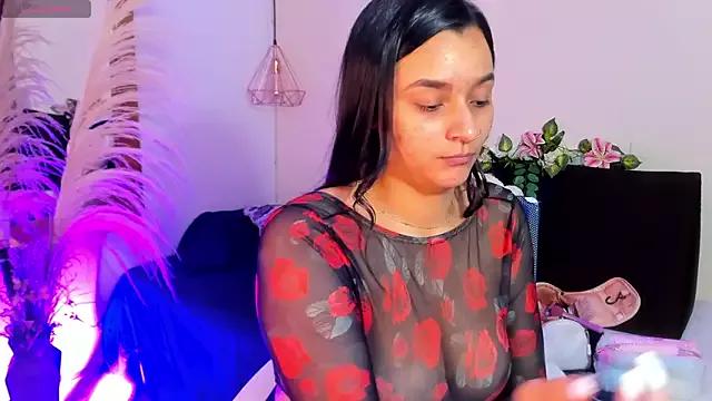 Unleash your urge for fetish cams livestreamers with our pick of steaming hot models, versed in the art of seduction and indulgence.
