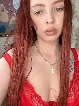 Hannah_xBaby from StripChat is Freechat