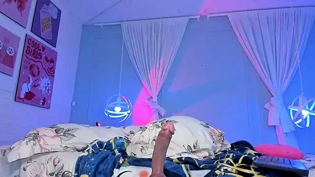 Unleash your urge for fetish cams livestreamers with our pick of steaming hot models, versed in the art of seduction and indulgence.