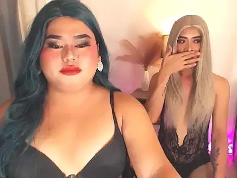 Unleash your urge for fetish cams livestreamers with our pick of steaming hot models, versed in the art of seduction and indulgence.