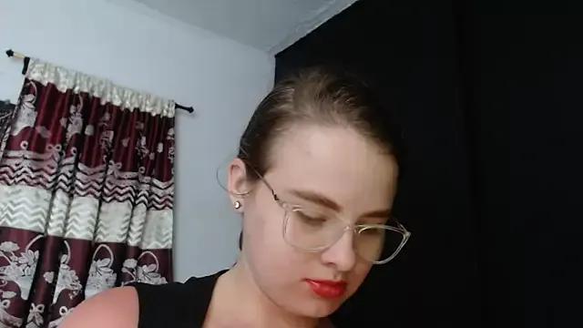 HellenMiyer1111 from StripChat is Freechat