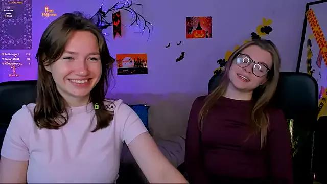 Unleash your urge for fetish cams livestreamers with our pick of steaming hot models, versed in the art of seduction and indulgence.