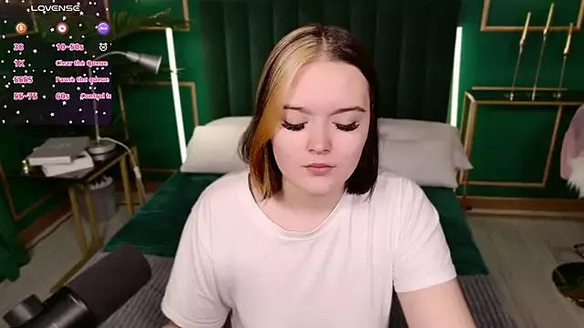 Unleash your urge for fetish cams livestreamers with our pick of steaming hot models, versed in the art of seduction and indulgence.