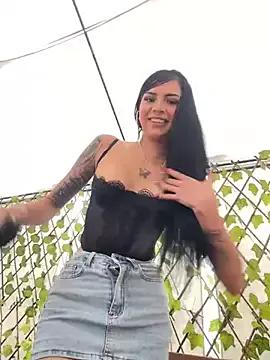 Unleash your urge for fetish cams livestreamers with our pick of steaming hot models, versed in the art of seduction and indulgence.