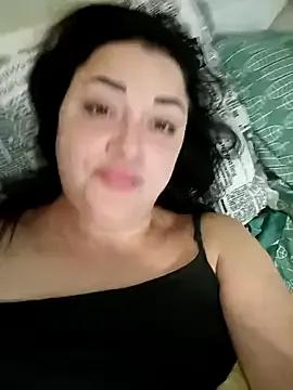 Hilly_Bernie from StripChat is Freechat