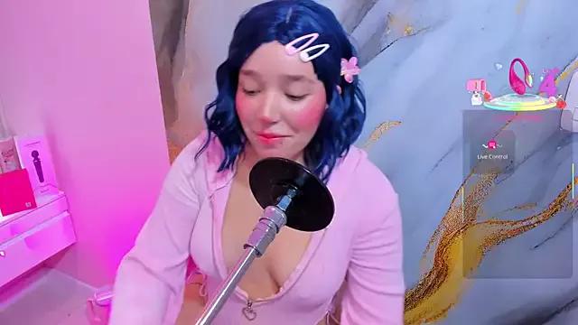 Unleash your urge for fetish cams livestreamers with our pick of steaming hot models, versed in the art of seduction and indulgence.