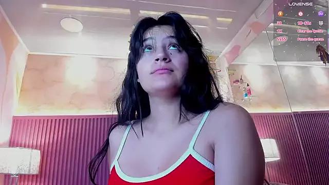 HollyHill_ from StripChat is Freechat