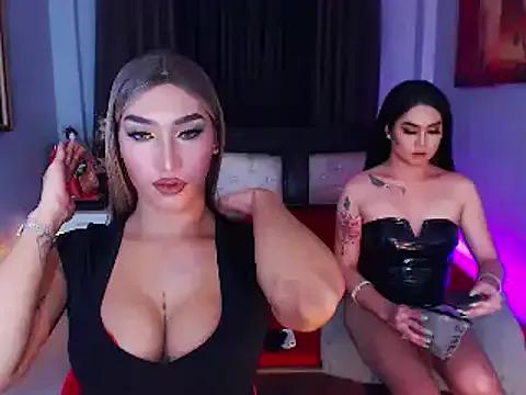 Unleash your urge for fetish cams livestreamers with our pick of steaming hot models, versed in the art of seduction and indulgence.