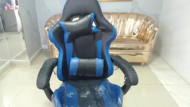 Unleash your urge for fetish cams livestreamers with our pick of steaming hot models, versed in the art of seduction and indulgence.