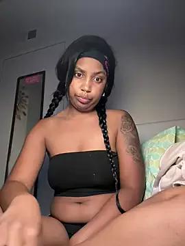 Honeydripping from StripChat is Freechat