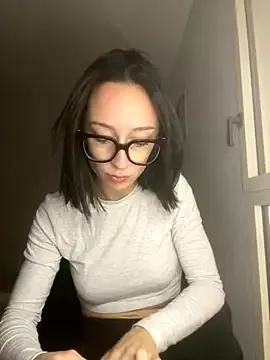 honeymalou from StripChat is Freechat