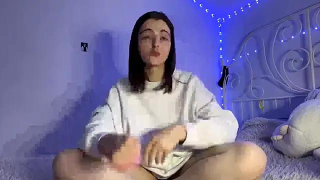 Unleash your urge for fetish cams livestreamers with our pick of steaming hot models, versed in the art of seduction and indulgence.