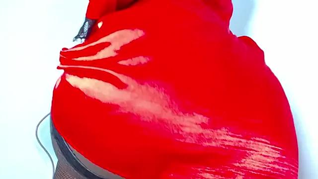 Unleash your urge for fetish cams livestreamers with our pick of steaming hot models, versed in the art of seduction and indulgence.