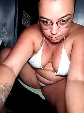 Horny_kaylee from StripChat is Freechat