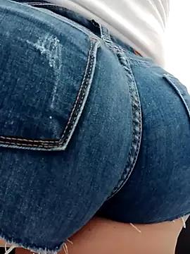HORNY_MATURE25 from StripChat is Freechat