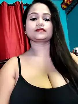 hornysania123 from StripChat is Freechat