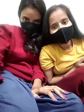 Unleash your urge for fetish cams livestreamers with our pick of steaming hot models, versed in the art of seduction and indulgence.