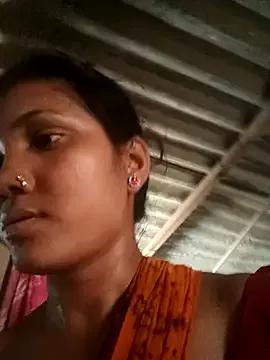 Hot-Dolly21 from StripChat is Freechat